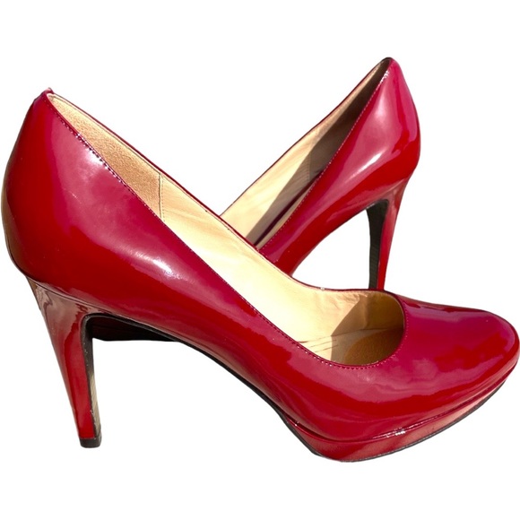 Cole Haan Shoes - Women’s Cole Haan Tango Red Air Chelsea pumps